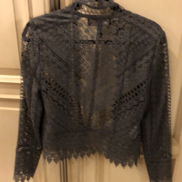 Beautiful BCBGMAXAZRIA cardigan size S - Picture 2 of 4